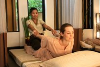 Classical_Thai_Massage.jpg